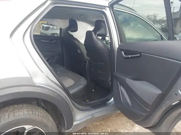 KNDCR3LE0P5036358 2023 KIA NIRO - Image 8
