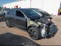 KNDCR3LE0P5038059 2023 KIA NIRO