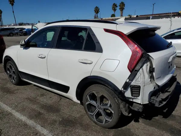 KNDCR3LE0P5042788 2023 KIA NIRO - Image 2