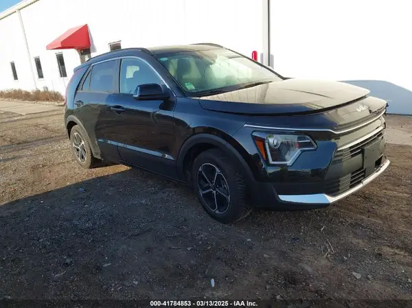 KNDCR3LE0P5047828 2023 KIA NIRO - Image 1