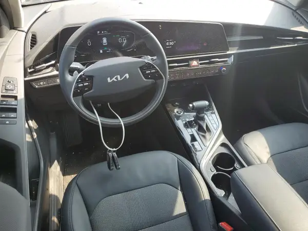KNDCR3LE0P5051409 2023 KIA NIRO - Image 8