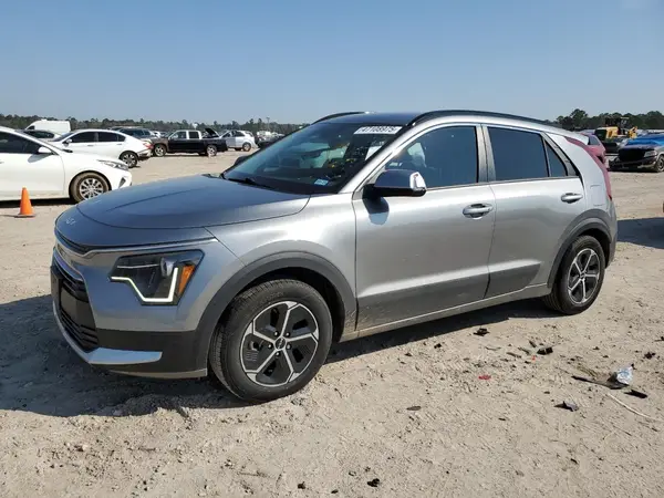KNDCR3LE0P5063057 2023 KIA NIRO - Image 1