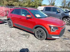 KNDCR3LE0P5066430 2023 KIA NIRO