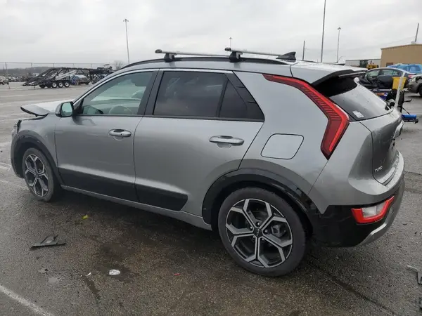 KNDCR3LE0P5078352 2023 KIA NIRO - Image 2