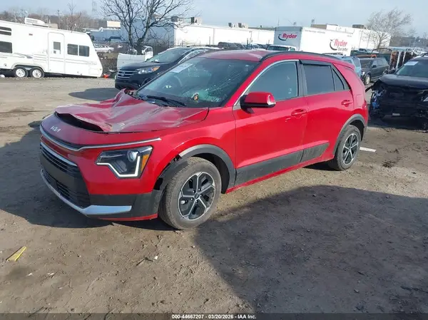 KNDCR3LE0P5085138 2023 KIA NIRO - Image 2