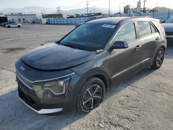 KNDCR3LE0P5109308 2023 KIA NIRO - Image 1