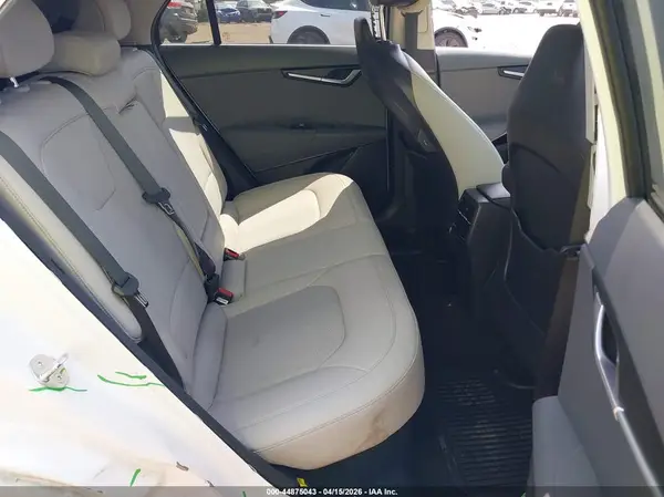 KNDCR3LE0R5122837 2024 KIA NIRO - Image 8