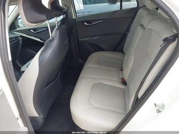 KNDCR3LE0R5137953 2024 KIA NIRO - Image 8