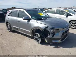 KNDCR3LE0R5142697 2024 KIA NIRO
