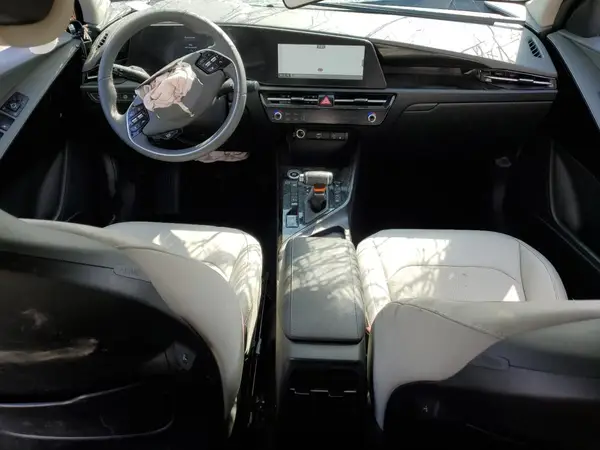 KNDCR3LE0R5151948 2024 KIA NIRO - Image 8