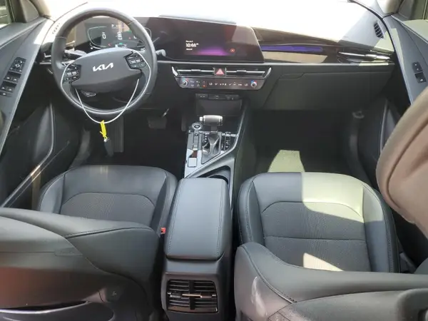 KNDCR3LE0R5153988 2024 KIA NIRO - Image 8