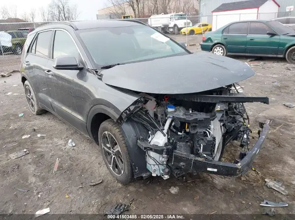 KNDCR3LE0R5167955 2024 KIA NIRO - Image 1
