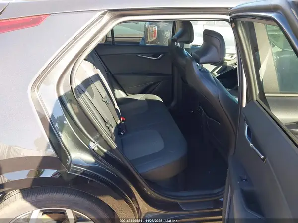KNDCR3LE0R5184044 2024 KIA NIRO - Image 8