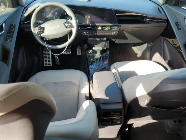 KNDCR3LE0R5185842 2024 KIA NIRO - Image 8