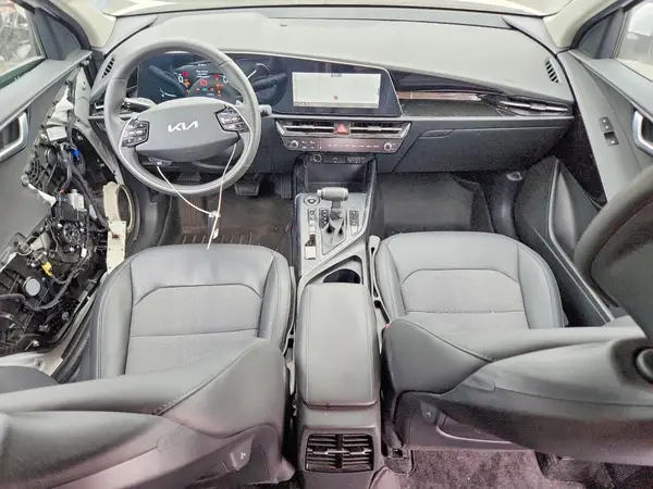 KNDCR3LE0R5207998 2024 KIA NIRO - Image 8