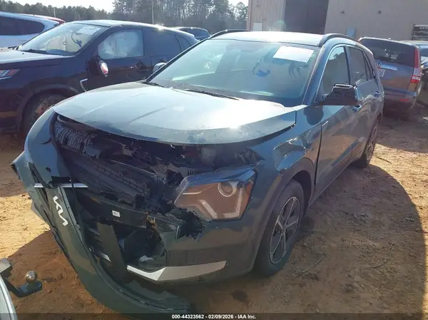 KNDCR3LE0S5235791 2025 KIA NIRO - Image 2