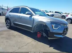 KNDCR3LE0S5237914 2025 KIA NIRO