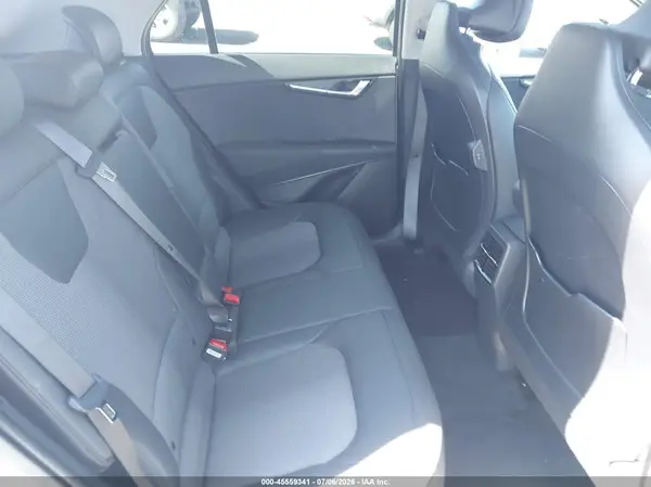KNDCR3LE0S5237914 2025 KIA NIRO - Image 8
