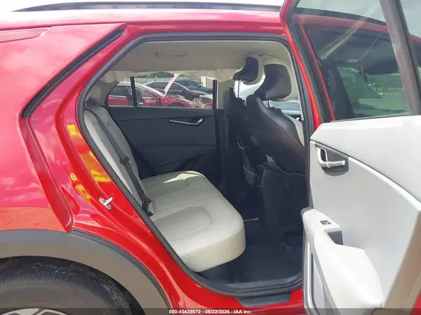 KNDCR3LE0S5253319 2025 KIA NIRO - Image 8