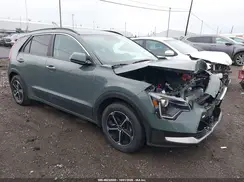 KNDCR3LE0S5261095 2025 KIA NIRO