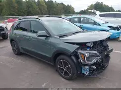 KNDCR3LE0S5293755 2025 KIA NIRO