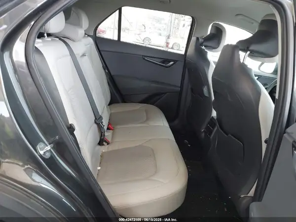 KNDCR3LE1P5033873 2023 KIA NIRO - Image 8