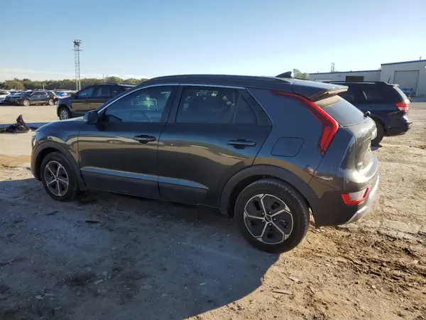 KNDCR3LE1P5049037 2023 KIA NIRO - Image 2