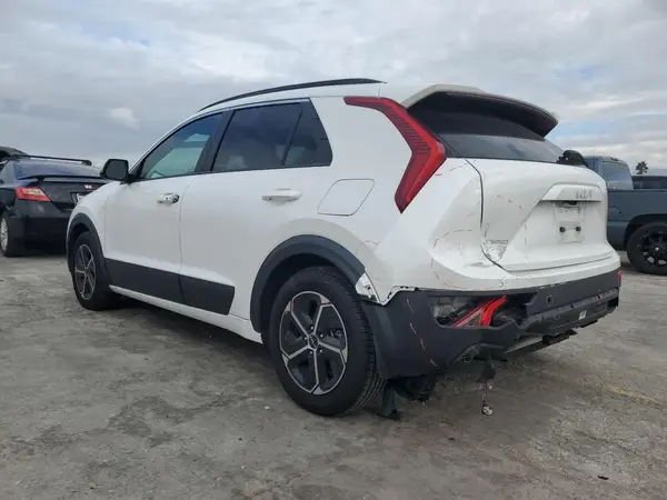 KNDCR3LE1P5078148 2023 KIA NIRO - Image 2
