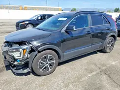 KNDCR3LE1P5112136 2023 KIA NIRO