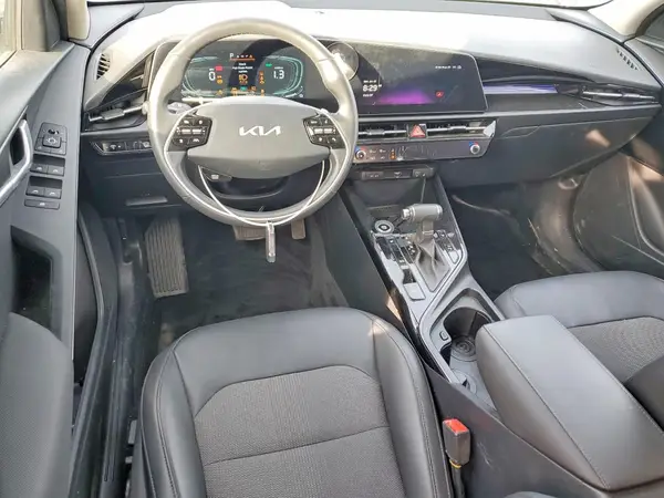 KNDCR3LE1S5217820 2025 KIA NIRO - Image 8