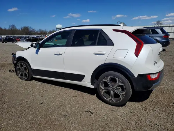 KNDCR3LE1S5226372 2025 KIA NIRO - Image 2