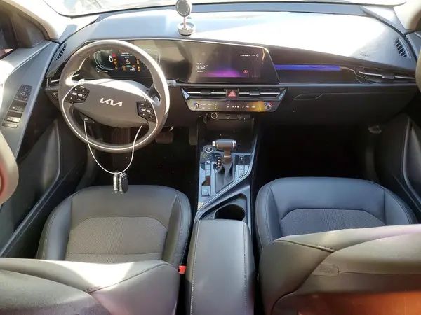 KNDCR3LE1S5241034 2025 KIA NIRO - Image 8