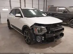KNDCR3LE1S5260800 2025 KIA NIRO
