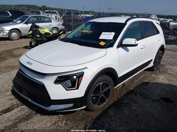 KNDCR3LE1T5368495 2026 KIA NIRO - Image 2