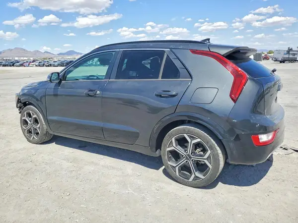 KNDCR3LE2P5042596 2023 KIA NIRO - Image 2