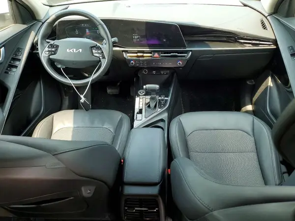 KNDCR3LE2P5051508 2023 KIA NIRO - Image 8