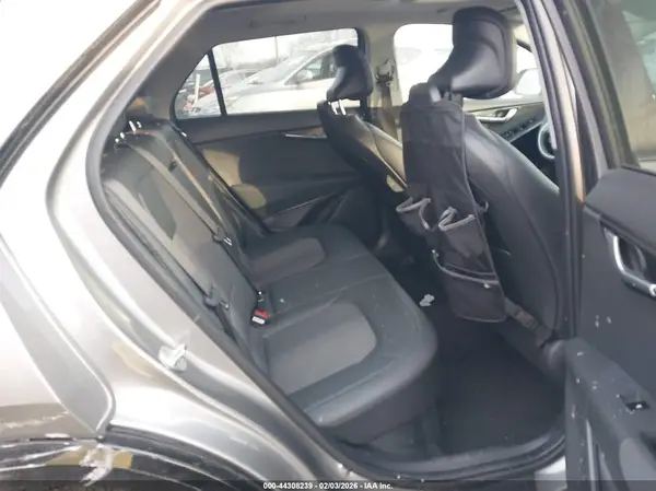 KNDCR3LE2P5051783 2023 KIA NIRO - Image 8