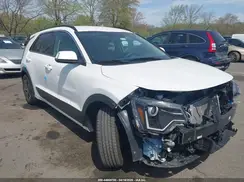 KNDCR3LE2P5058054 2023 KIA NIRO