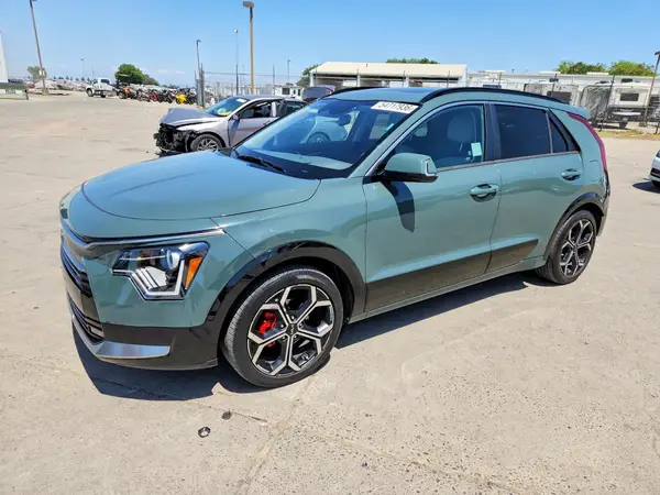 KNDCR3LE2P5059429 2023 KIA NIRO