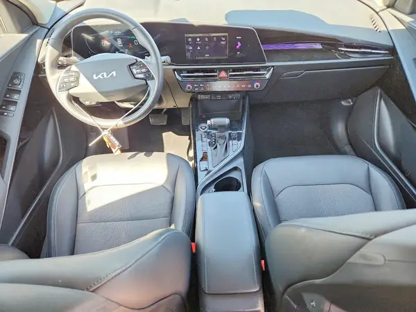 KNDCR3LE2P5059737 2024 KIA NIRO - Image 8