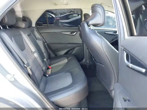 KNDCR3LE2P5098442 2023 KIA NIRO - Image 8