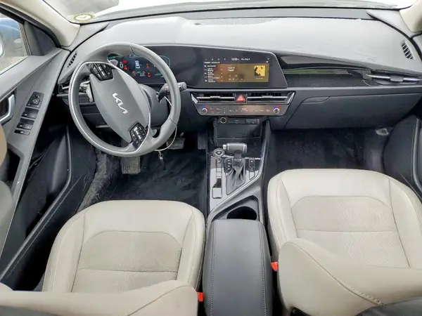 KNDCR3LE2R5131295 2024 KIA NIRO - Image 8
