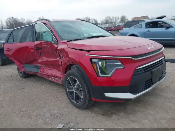 KNDCR3LE2R5177242 2024 KIA NIRO - Image 1