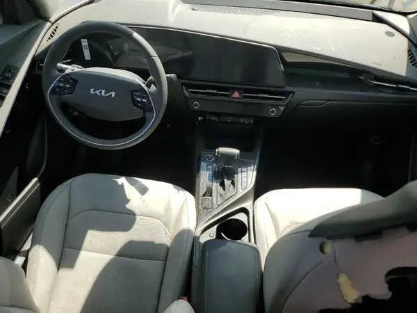 KNDCR3LE2R5203628 2024 KIA NIRO - Image 8