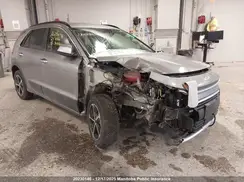 KNDCR3LE2S5305968 2025 KIA NIRO