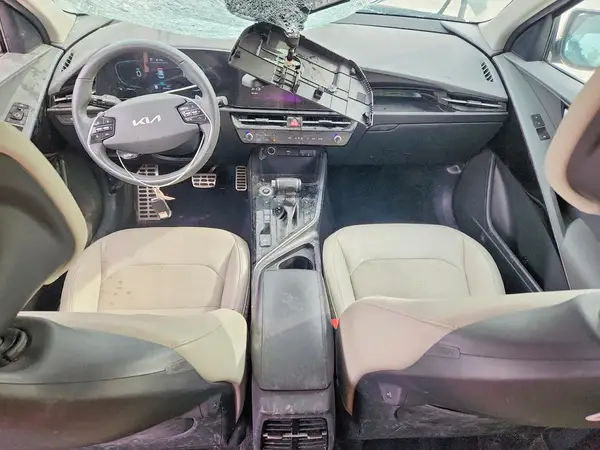 KNDCR3LE3P5035771 2023 KIA NIRO - Image 8