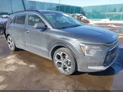 KNDCR3LE3P5040730 2023 KIA NIRO