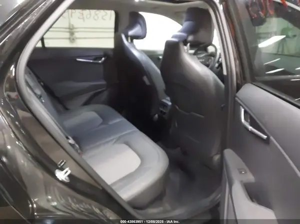 KNDCR3LE3P5041912 2023 KIA NIRO - Image 8