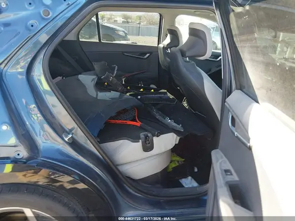 KNDCR3LE3P5045166 2023 KIA NIRO - Image 8