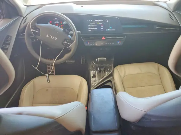 KNDCR3LE3P5053333 2023 KIA NIRO - Image 8